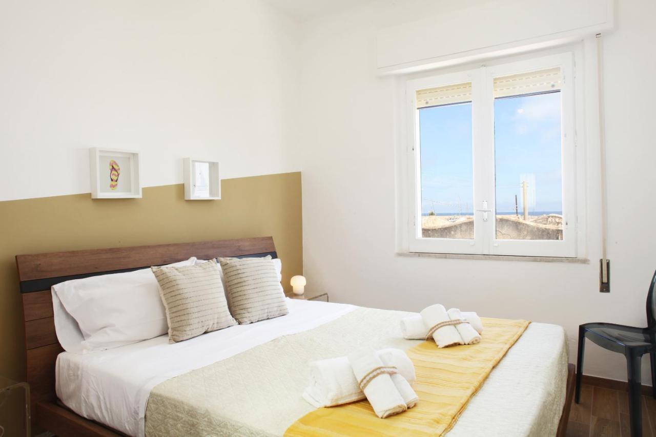 Beachside Rooms & Suites San Vito Lo Capo Exterior photo