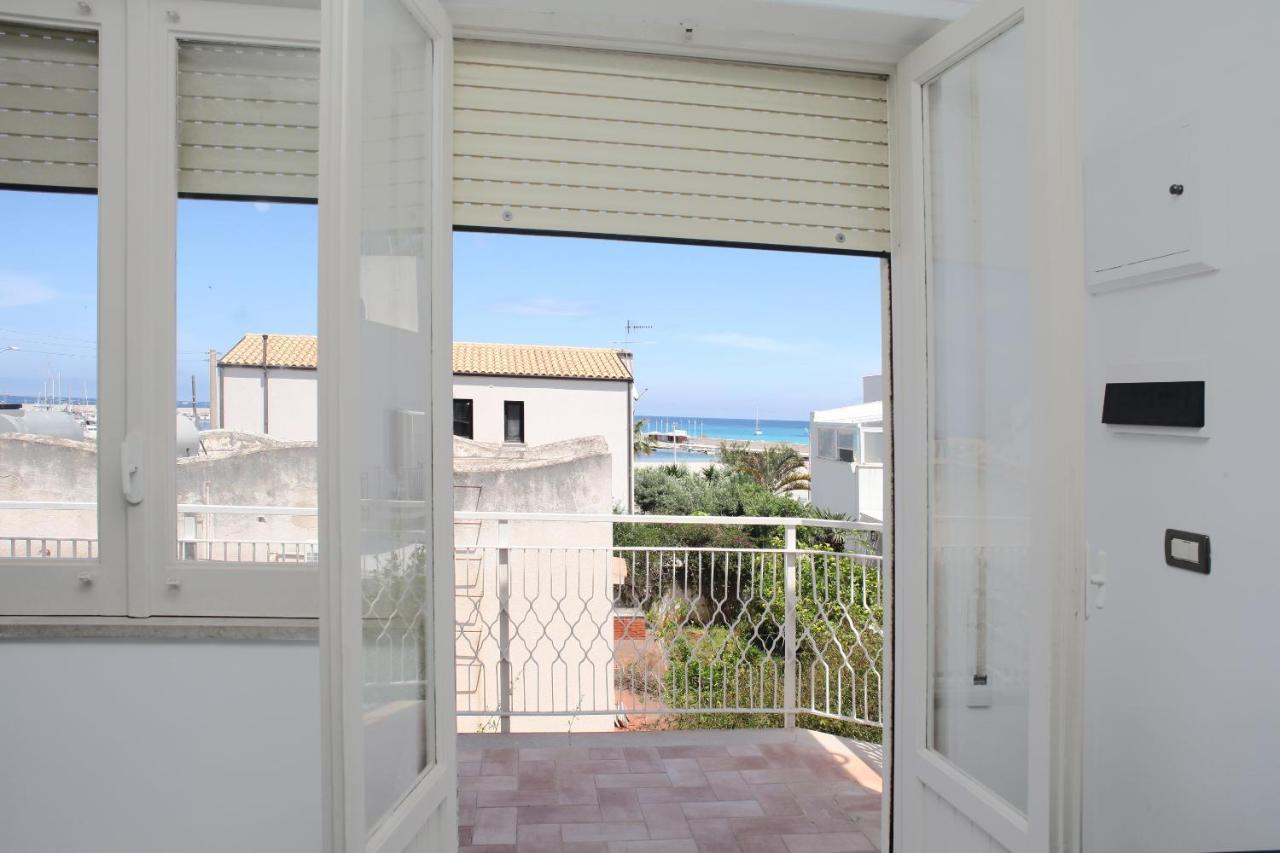 Beachside Rooms & Suites San Vito Lo Capo Exterior photo